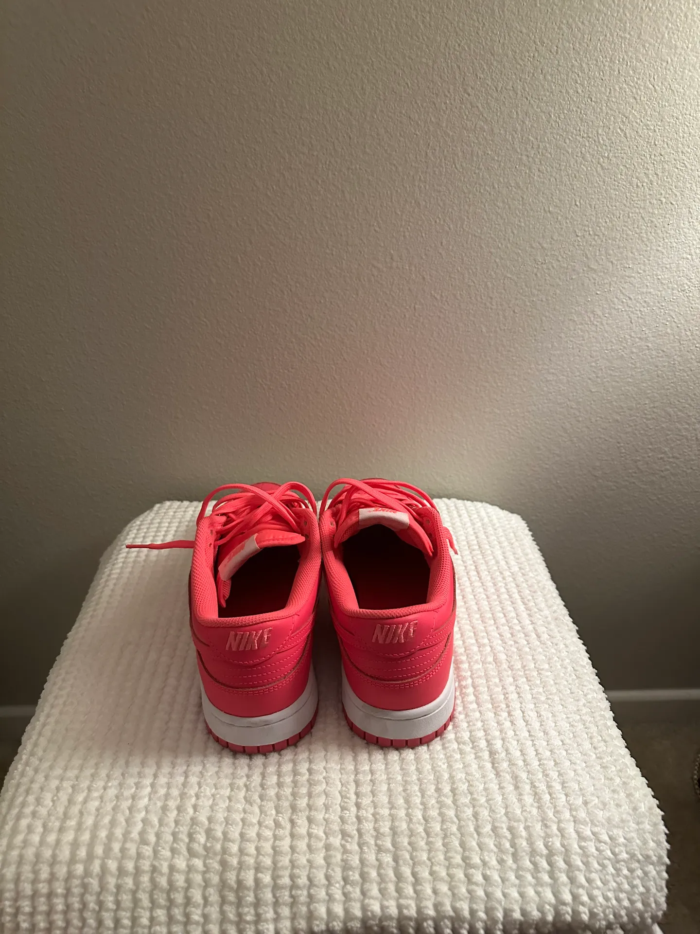 Dunk Low Hyper Pink - Image 4