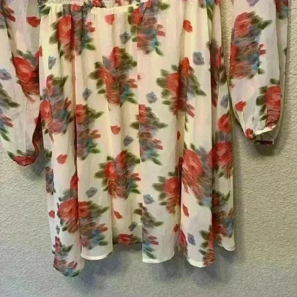 White floral smocked mini dress sz L summer wedding guest bridal shower feminine Size L - Image 3