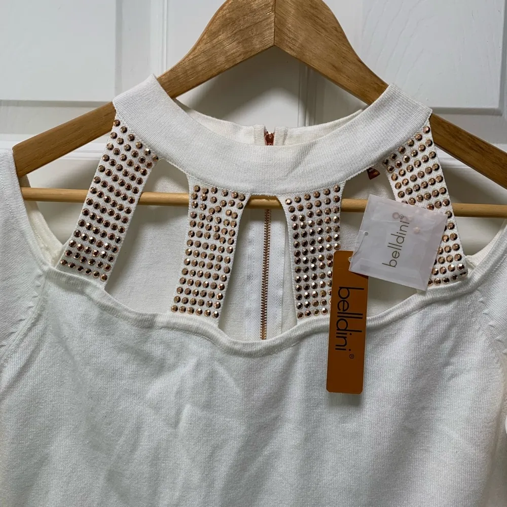 NEW! Bellini white gold studded cold shoulder sweater Size L - Image 2