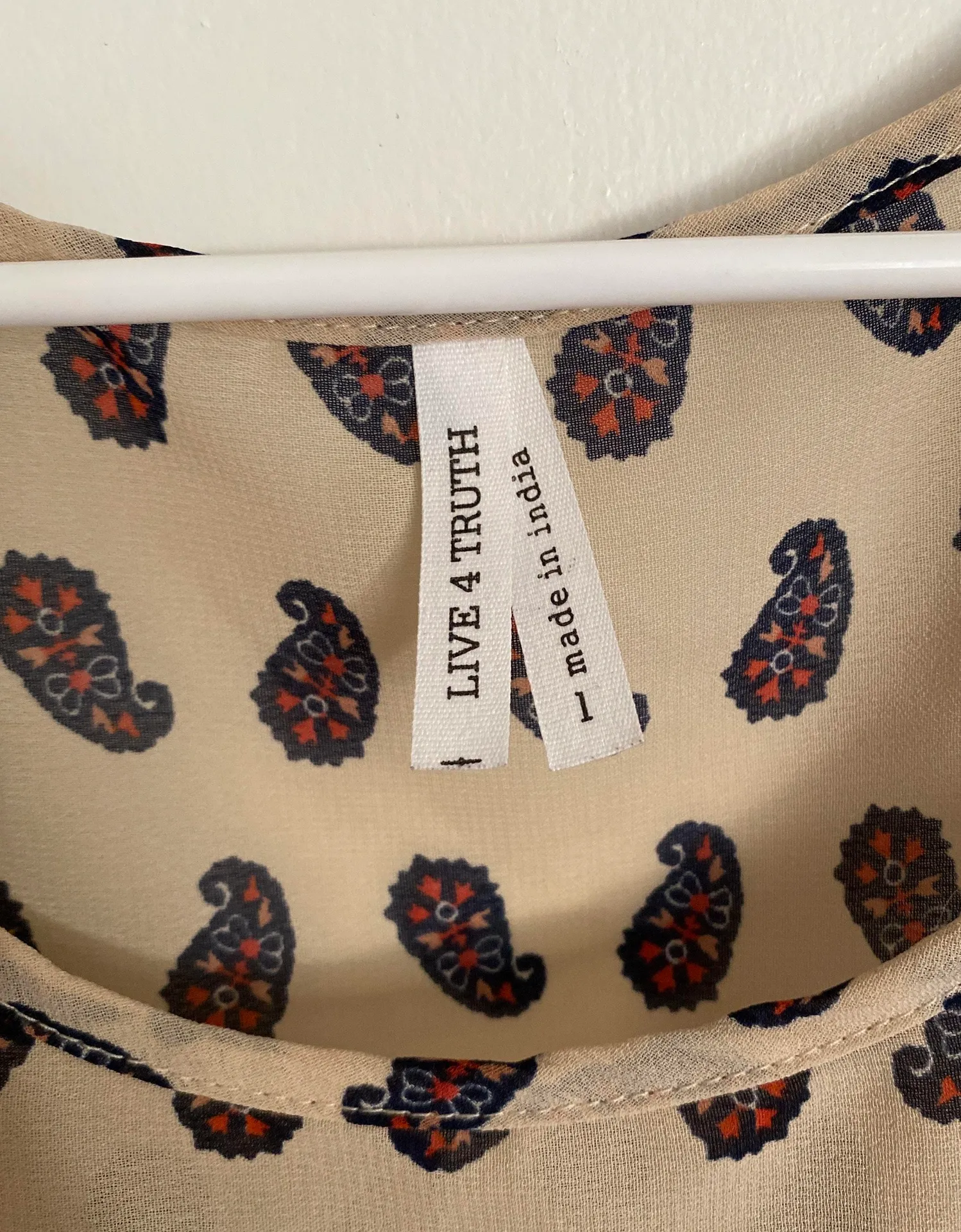 Live 4 Truth  High Low Top - Image 3