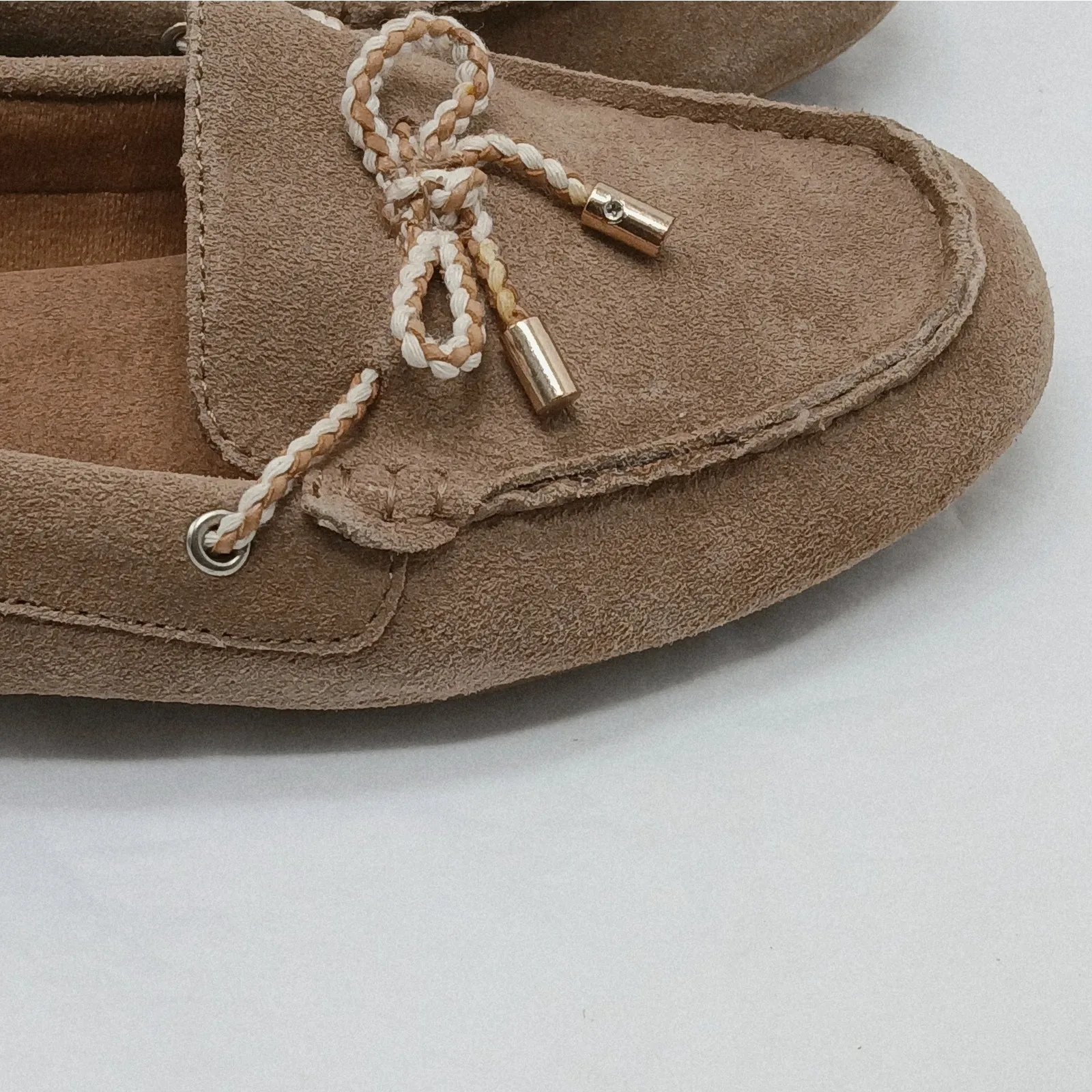 Eurosoft by Sofft Womens Loafers Shoes Size 9M Suede Tan Slip On Moc Toe - Image 8