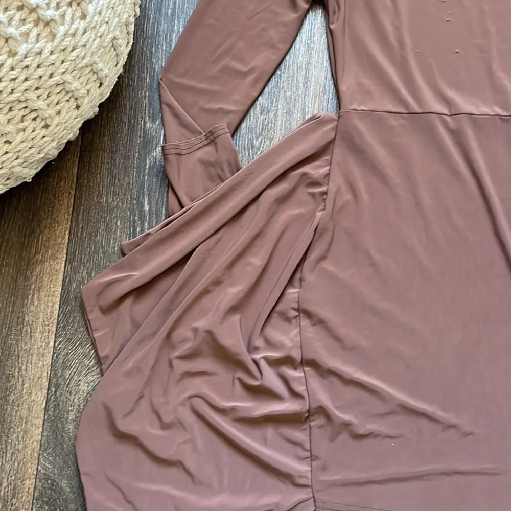 Boohoo Brown Dress - Image 3