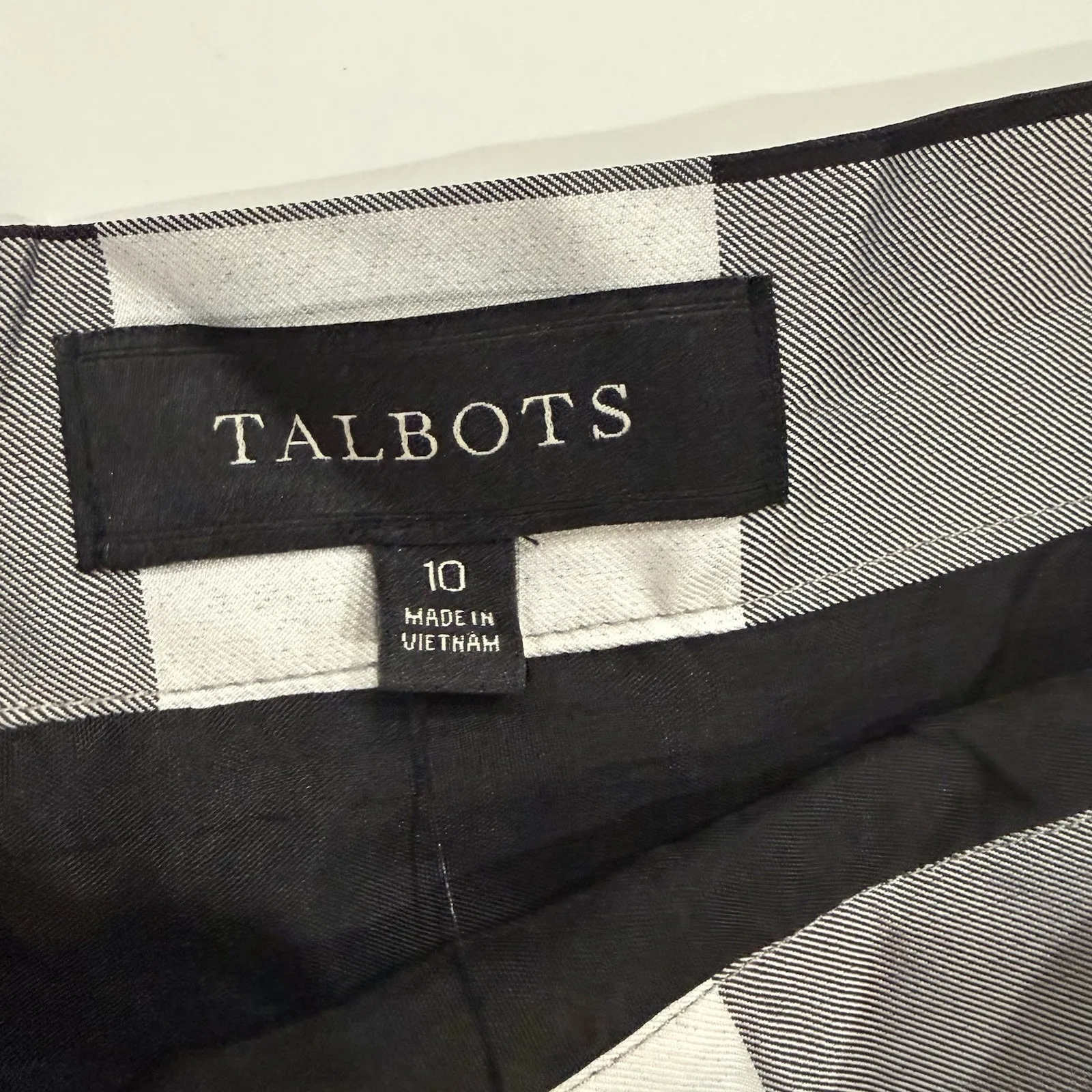 New Talbots A Line Maxi Skirt 10 M Buffalo Plaid Check Black White Pleat Xmas - Image 3
