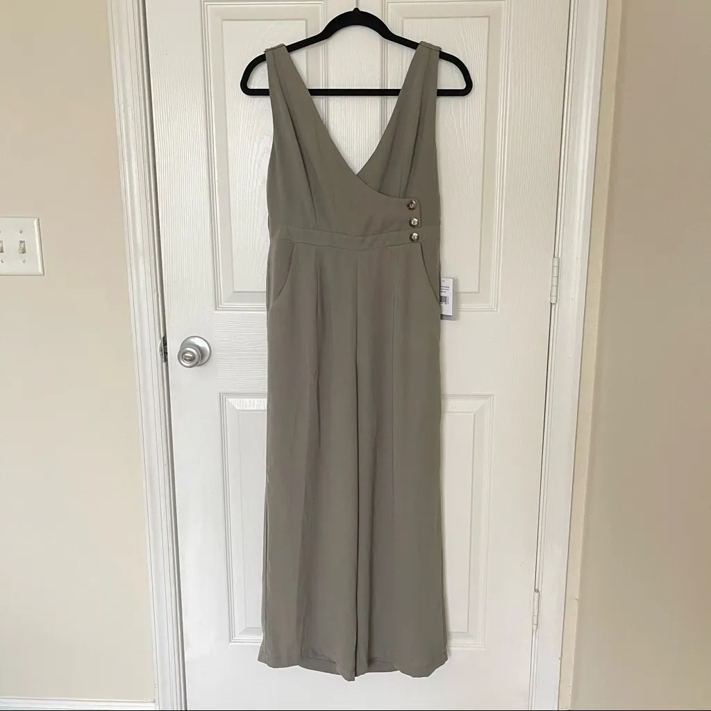 MAX & ASH Button Detail Plunge Jumpsuit - Image 3