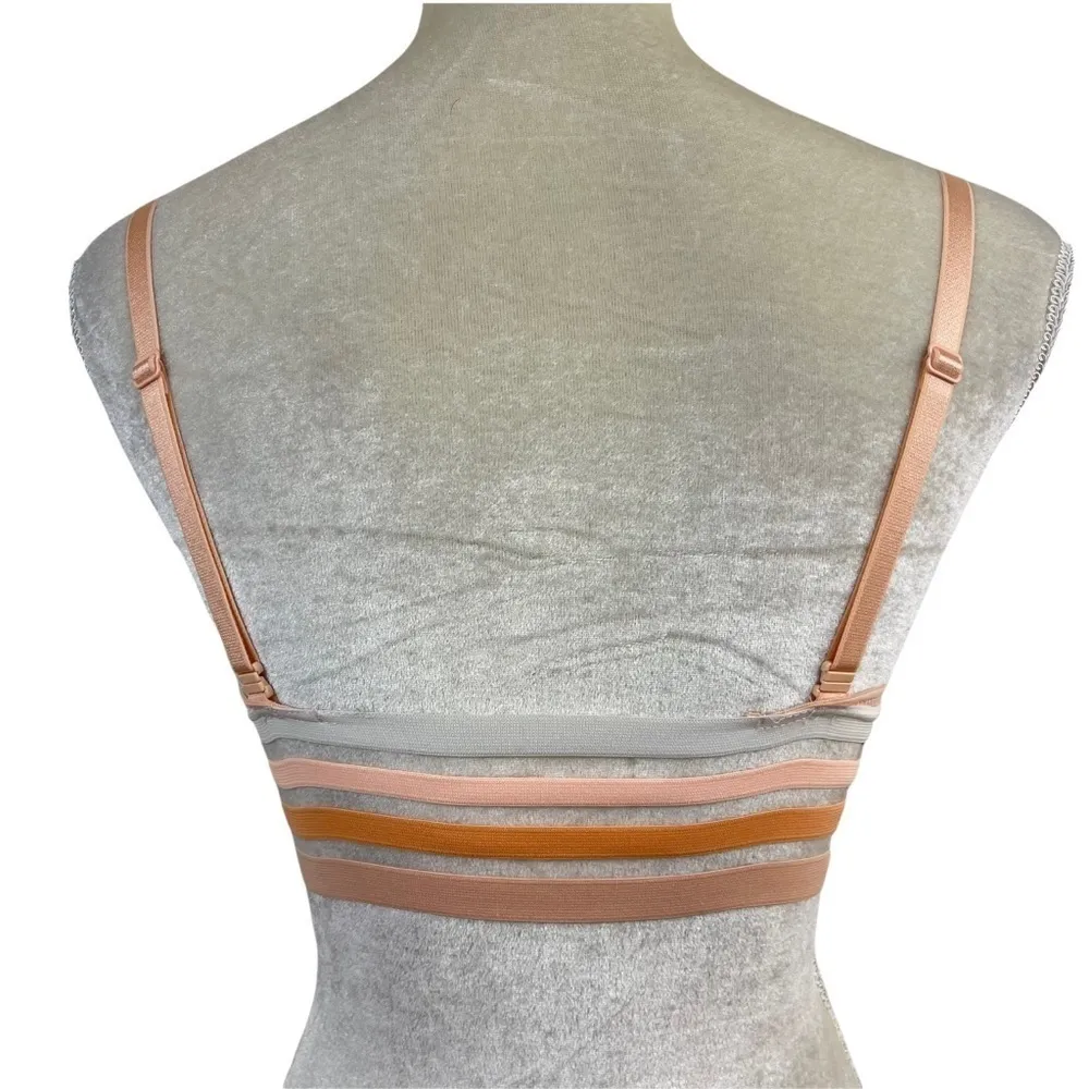 Victoria’s Secret T-Shirt Push-up Bra Size 34D Sheer Back - Image 2