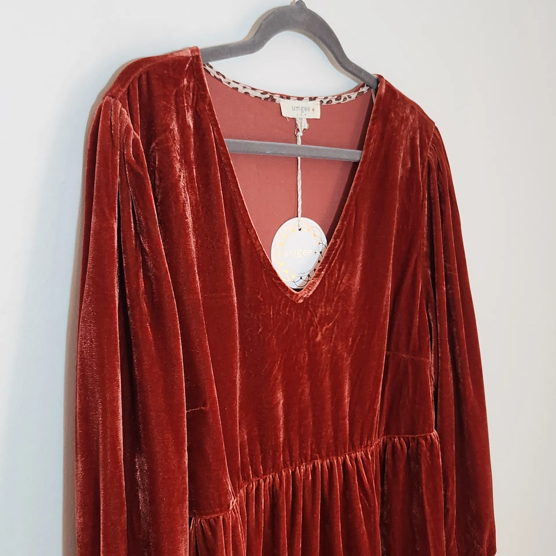 Umgee Burnt Orange Velvet Tiered Mini Dress Size 1X NWT Wedding Guest Dress - Image 3