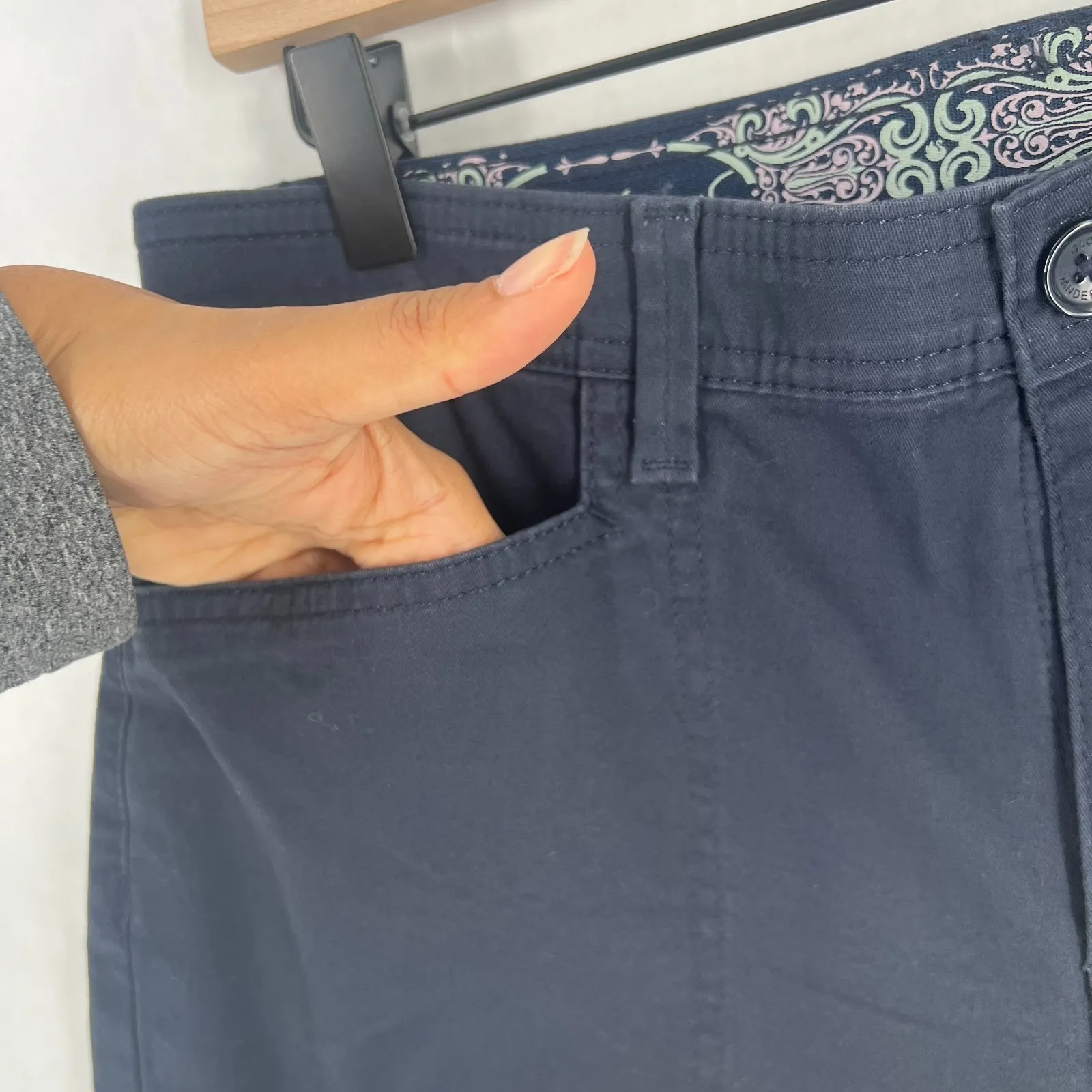 Gloria Vanderbilt Ankle Pants Womens 8 Navy Blue Cotton Stretch Straight Leg - Image 3