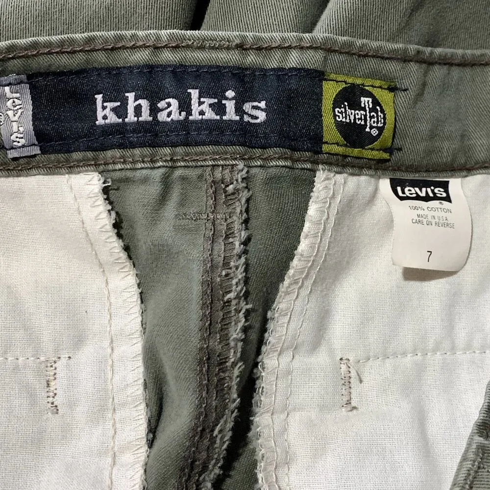 Vintage 90's Levis Bermuda Shorts Size 7 Silver Tab Khakis USA 100% Cotton - Image 4