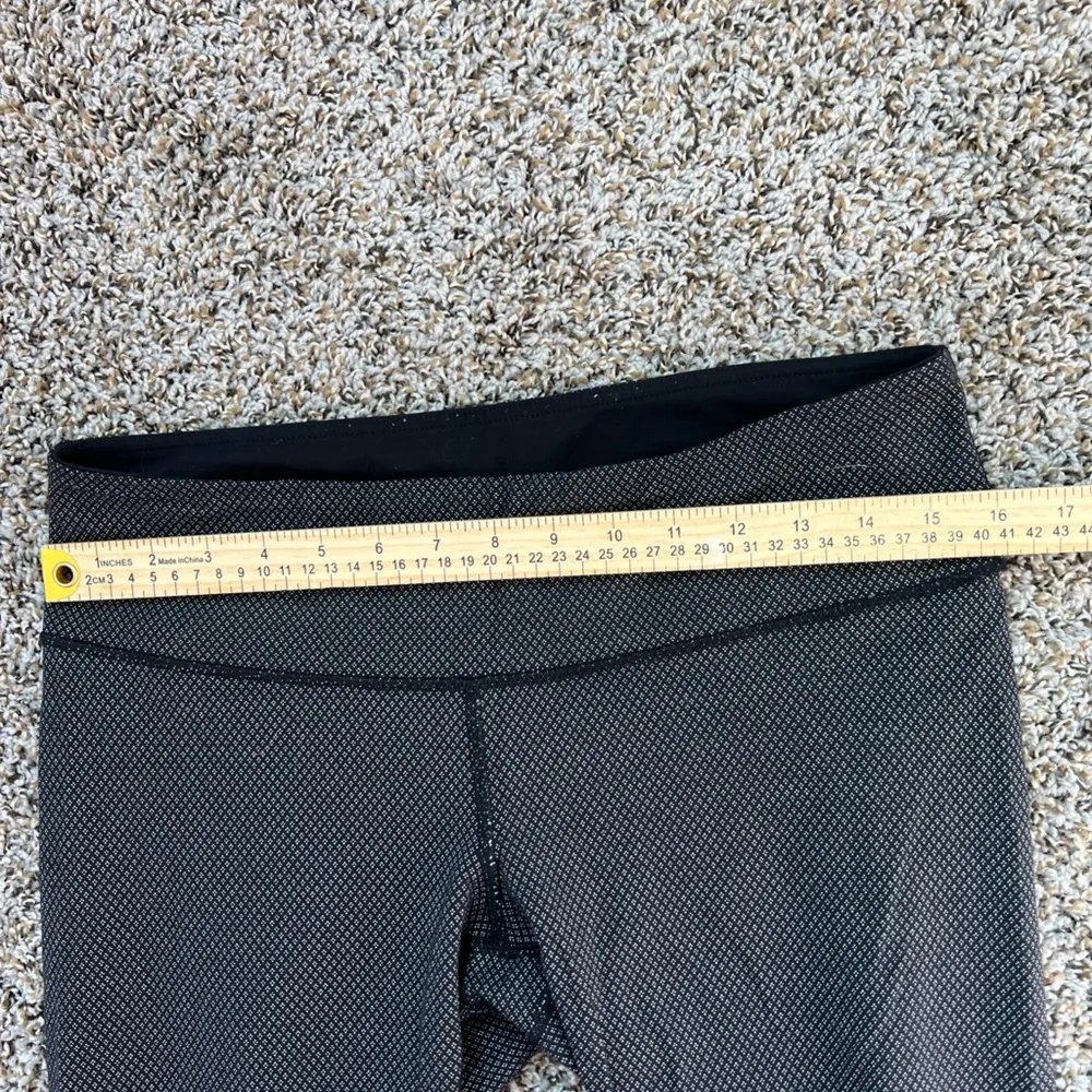 Lululemon Wunder Under Pant - Diamond Dot Black White / Black size 10 - Image 5