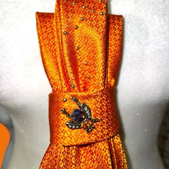 “Dainty Dapper”Orange Necktie necklace with gold Detail and rhinestone bug Orange - Image 4