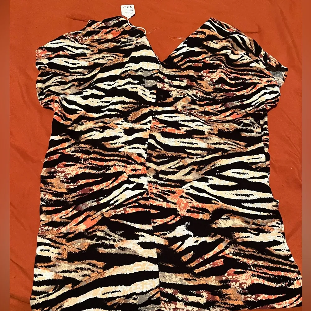Women’s blouse - Image 2