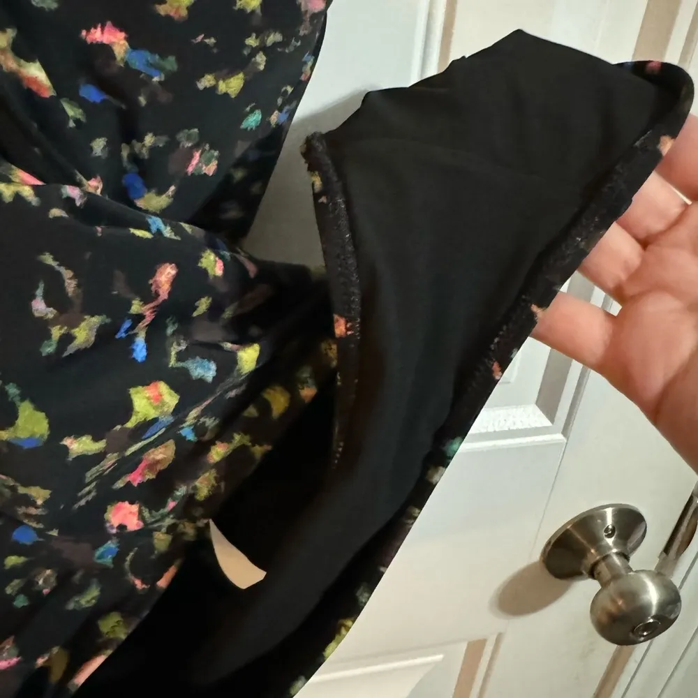 Athleta Multicolor Leopard Print One Piece Swimsuit w/ Key Hole Back - Image 9