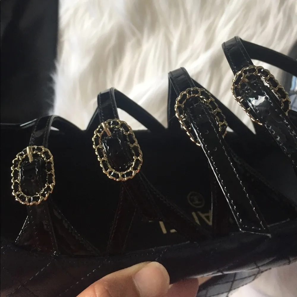 Chanel strap pumps. Size fit 7 - Image 7