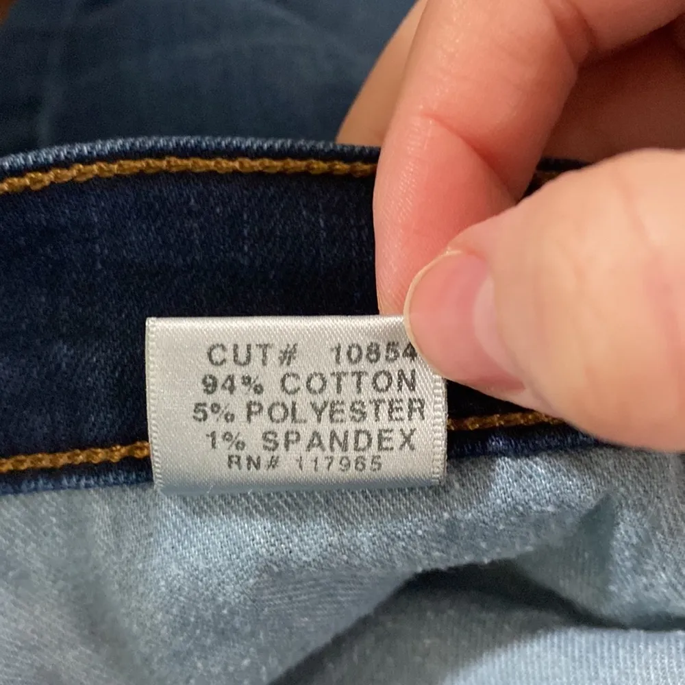 J Brand Caleb low rise boyfriend jeans in Baltic wash size 24 - Image 10