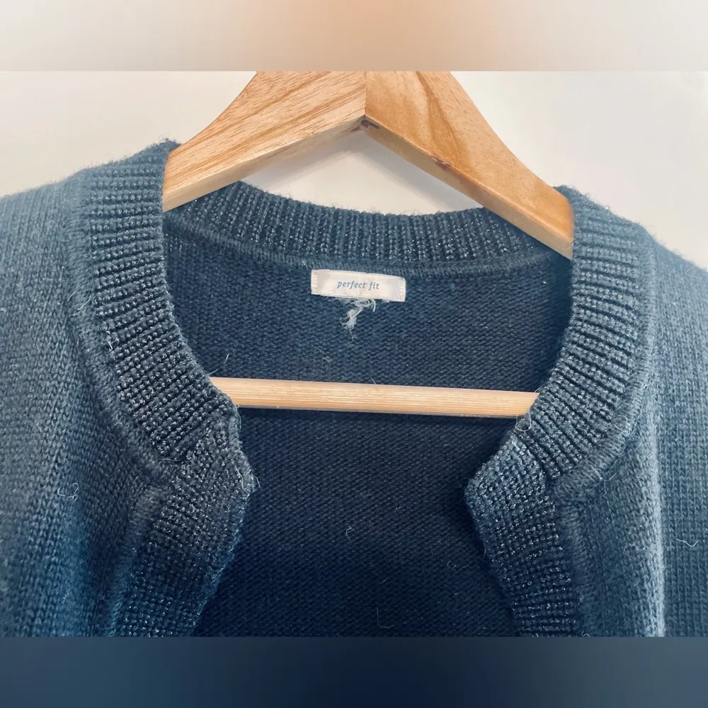 Old Navy Perfect Fit Women’s / Girl’s Cardigan  No Size See Measures (116) - Image 2