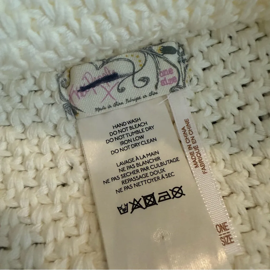 Free People Pixie Crochet Bucket Hat in Cream - Image 5