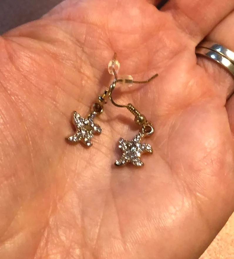 NWOT Surgical Steel Starfish Dangle Earrings Gold - Image 5
