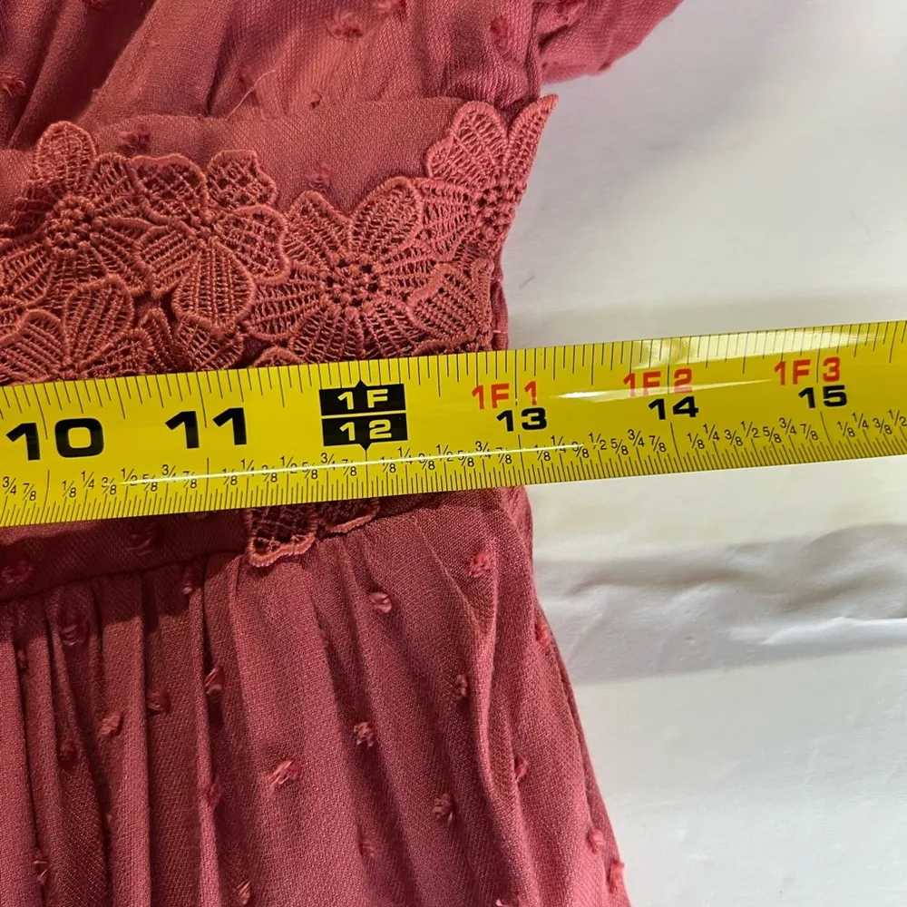 Lulus rayon Swiss dot deep v-neck tiered mini dress dusty rose lace M skater - Image 9