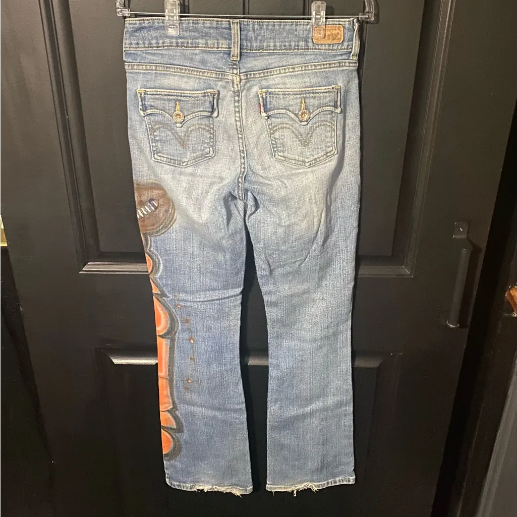 Levi's  Custom Graffiti  4 - Image 2