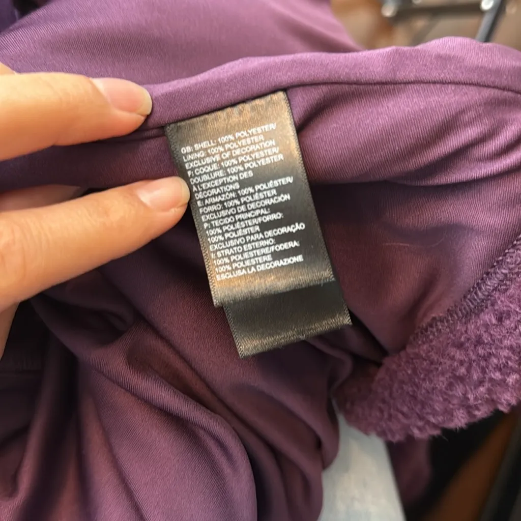 The North Face Women's Ridge Full Zip Hooded‎ Sherpa Jacket Purple Size Med - Image 5