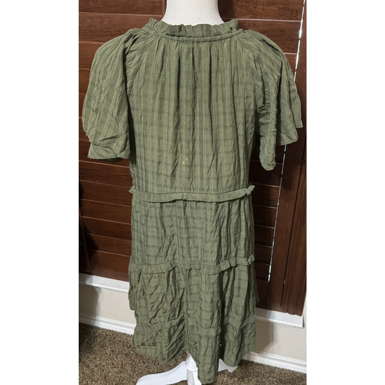 Entro Ruffle Tiered Dress Sz M Cottagecore olive green gauzy FLAW - Image 4