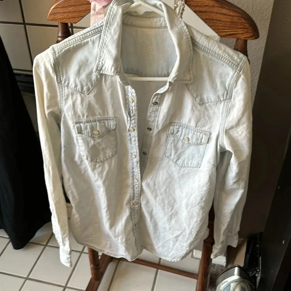 Light blue Denim gap 1969 RN 54023 sz small button down with pearl snaps fitted - Image 4