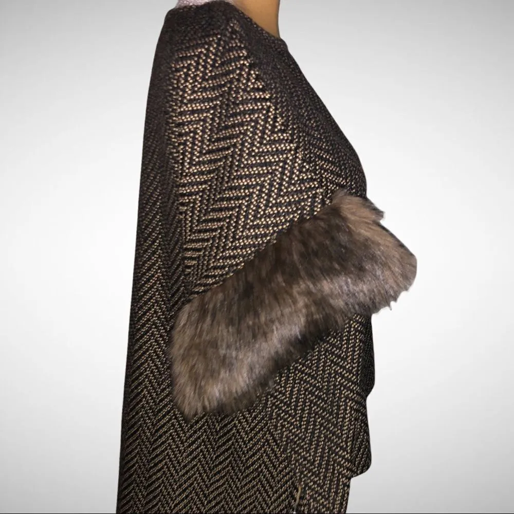 Tashon Nwot faux fur trim cute black top with cream chevron print Brown Size undefined - Image 9