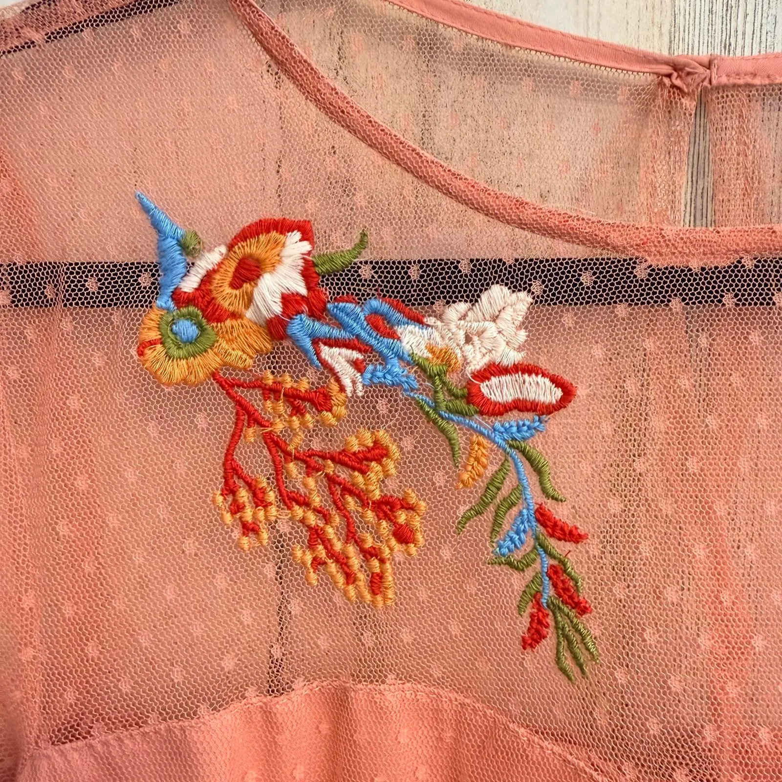 True Destiny Women's L Embroidered Mesh Dress Peach Floral Boho Bell Sleeve - Image 3