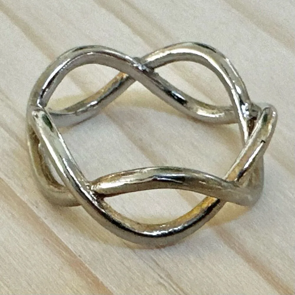 Infinity Twist Band Ring - Image 8