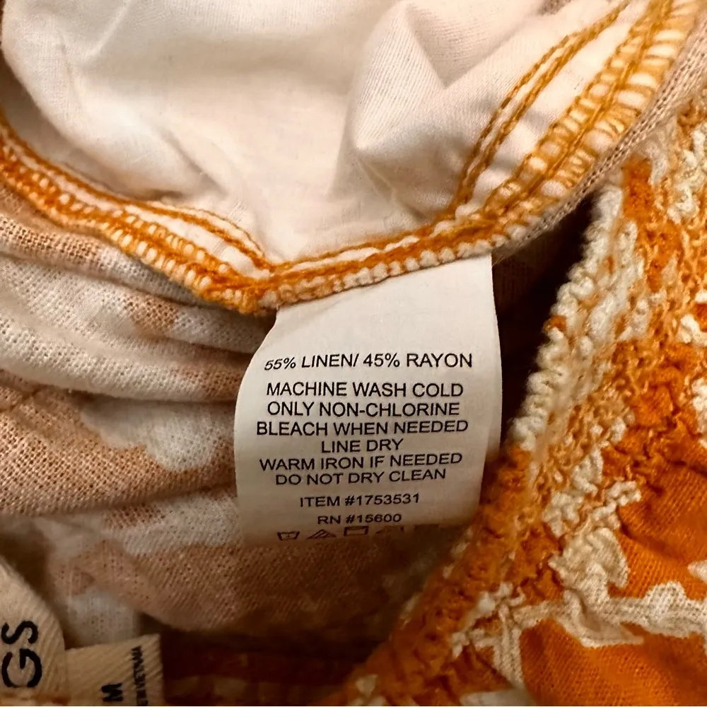 Briggs Women’s Linen Elastic Waist Yellow White Floral Shorts 4.5” Inseam Medium Gold - Image 6