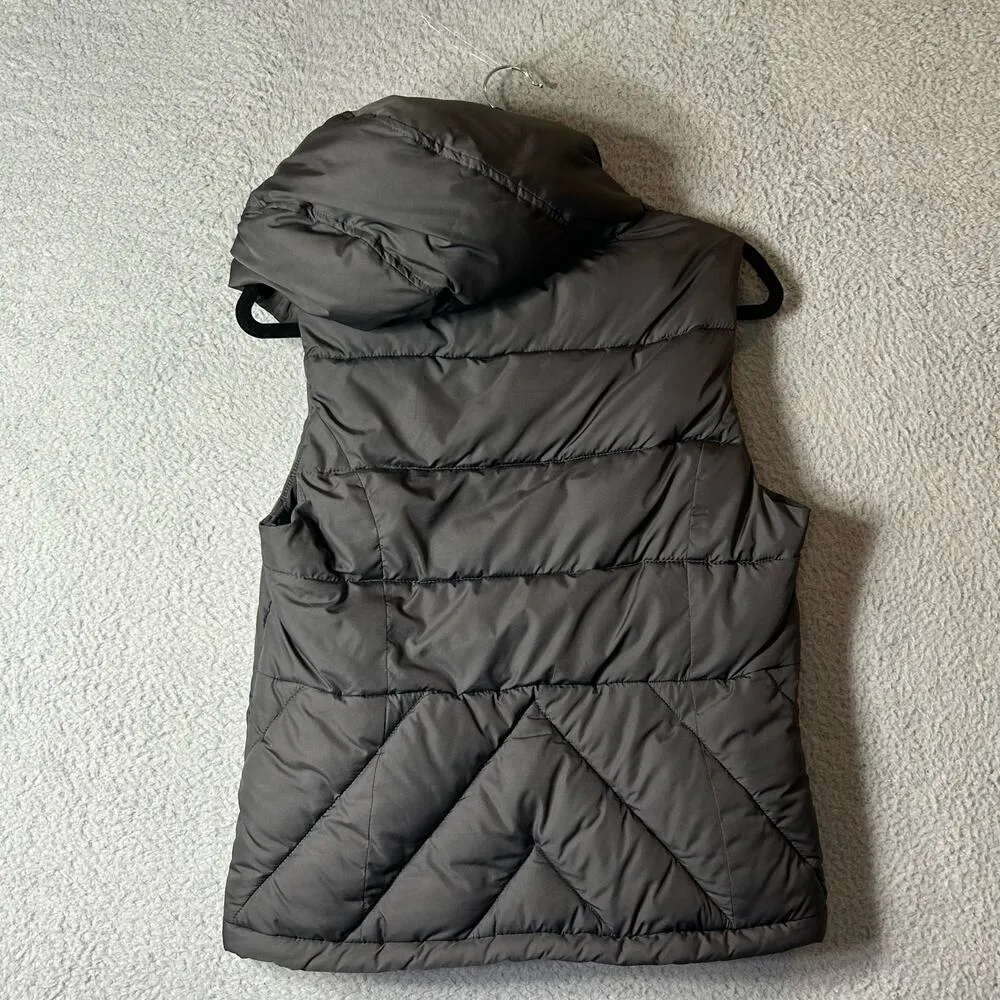 Hollister  Vest Womens M Gray Sherpa Luned Faux Fur Hooded Puffer Vest - Image 2