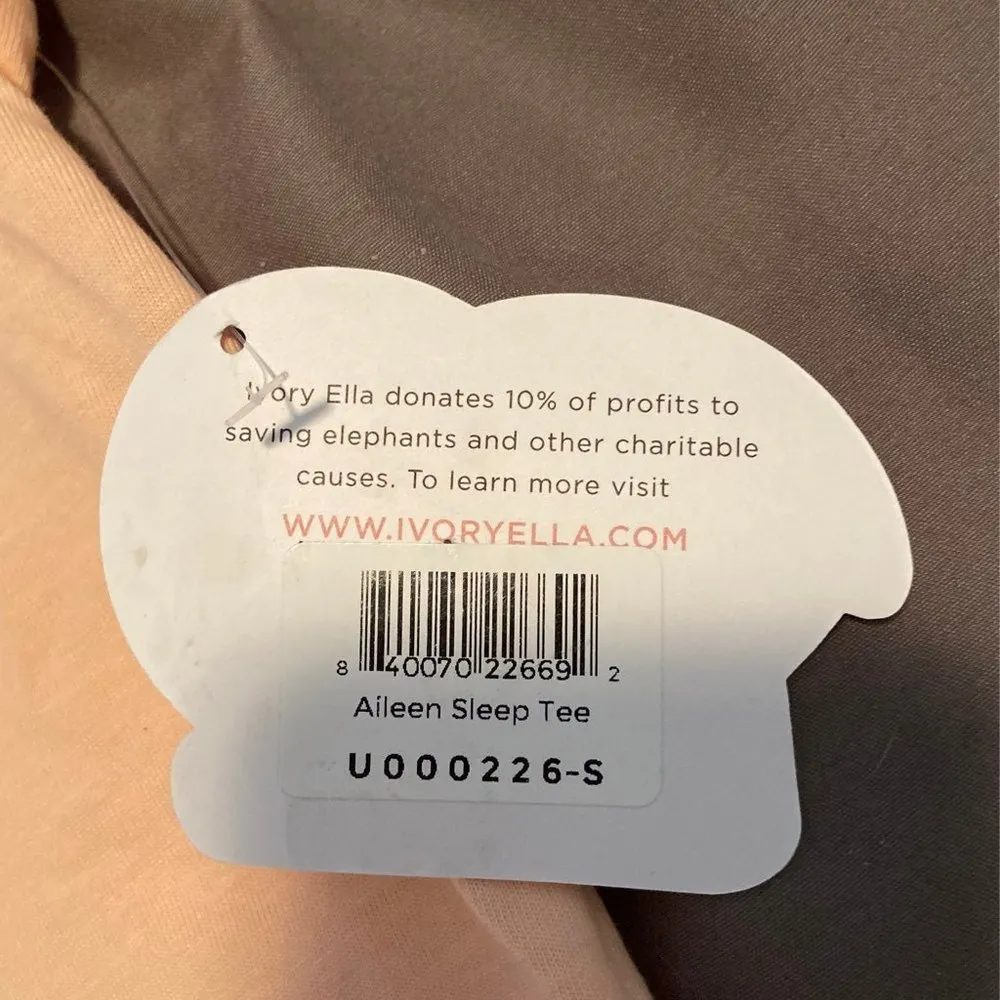 Ivory Ella Aileen Heart Cheetah Sleep T-Shirt NWT - Image 5