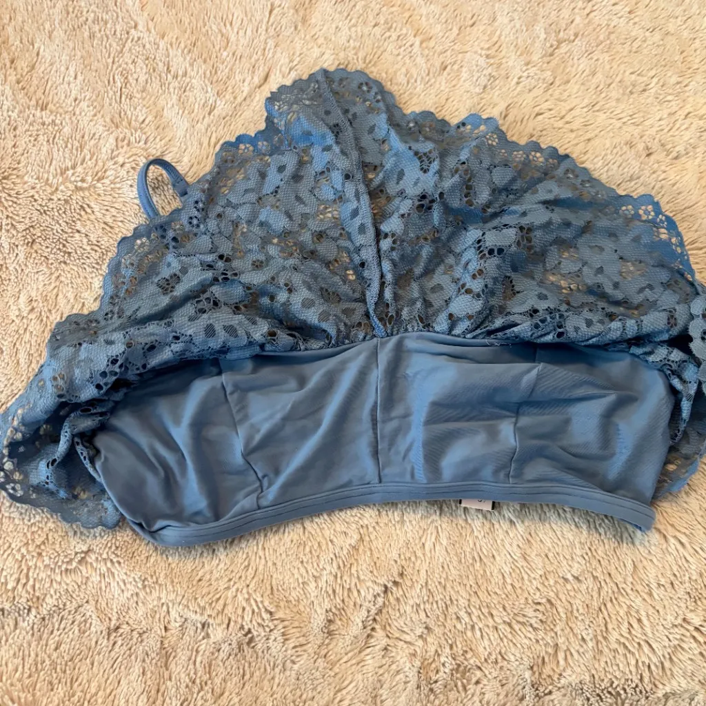 Victoria's Secret Blue Floral Lace Festival Body By Victoria Bralette - Image 2