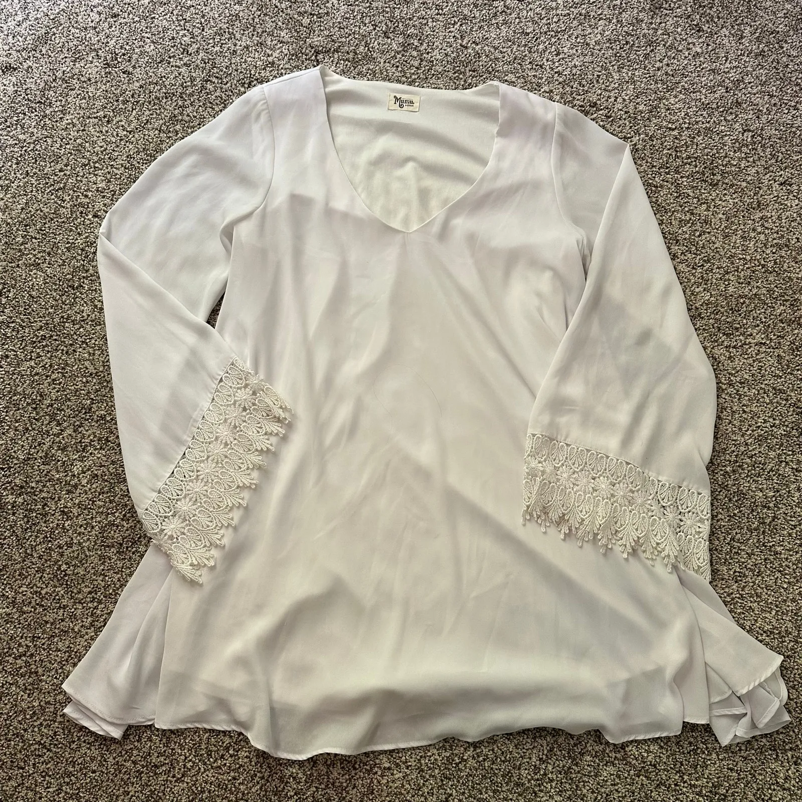 Show Me Your Mumu Portabella white long sleeve shift mini dress size M - Image 5