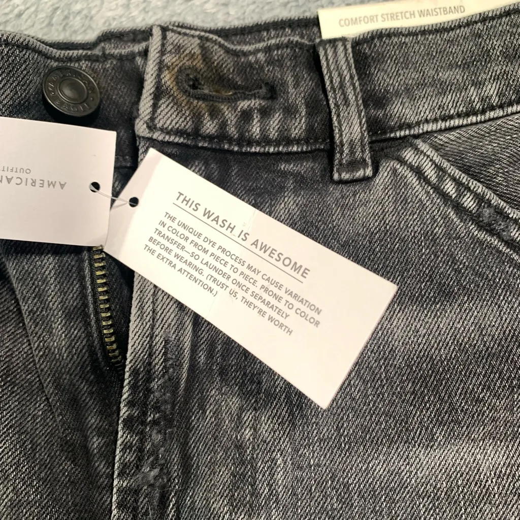 American Eagle Outfitters Jean Shorts highest rise ‘90s boyfriend short - Image 5