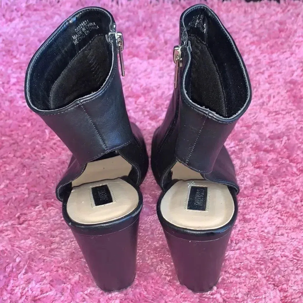 Forever21 Peep Toe Cut Out Heels Black Size 9 - Image 4