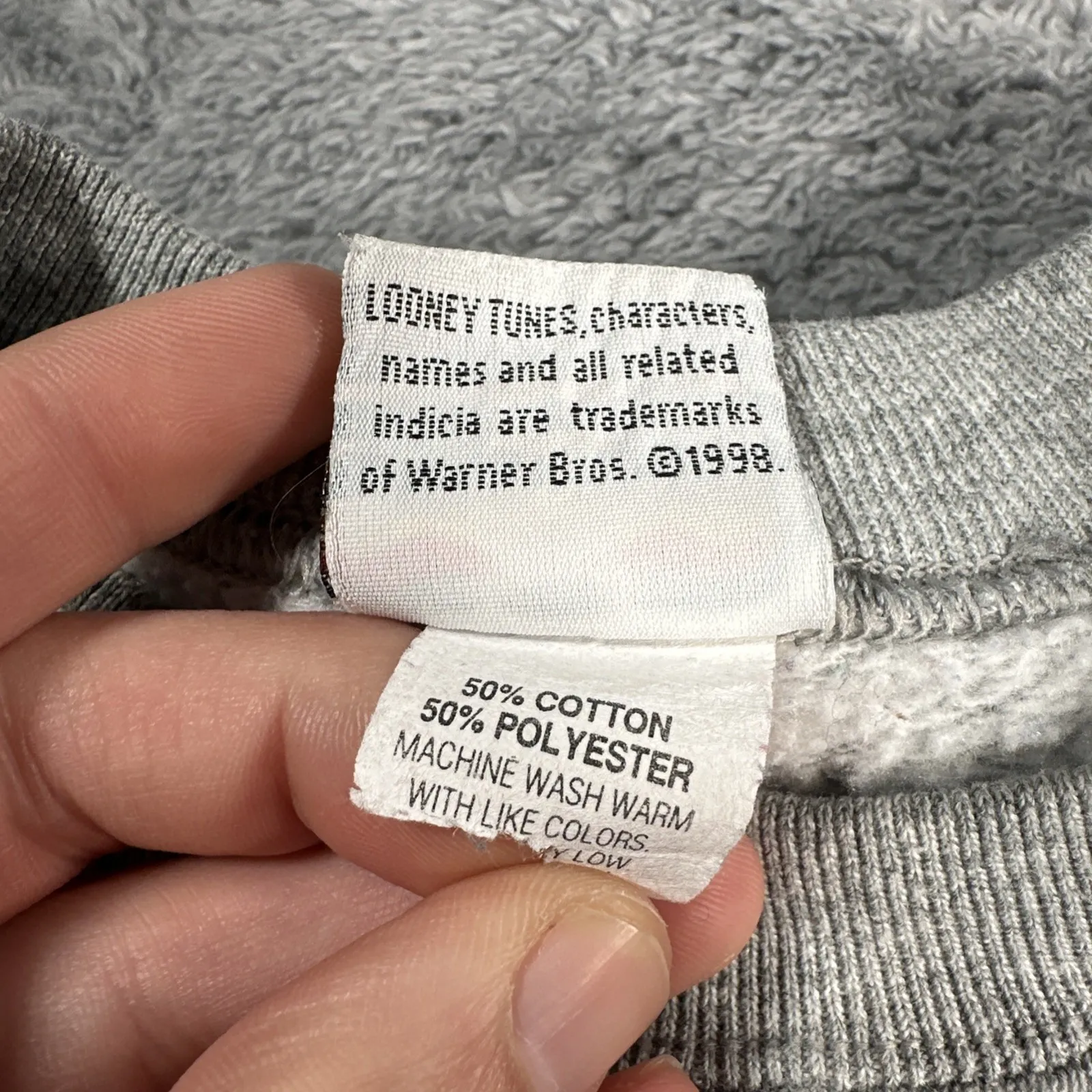 Vintage 90s Looney Tunes Tweety Bird Sylvester Sweatshirt Size XL USA Women's Gray - Image 4