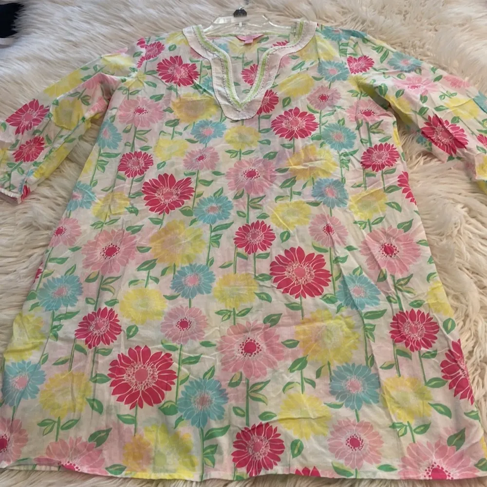 Lilly Pulitzer Dress size M excellent condition length 34”bust 36” - Image 9
