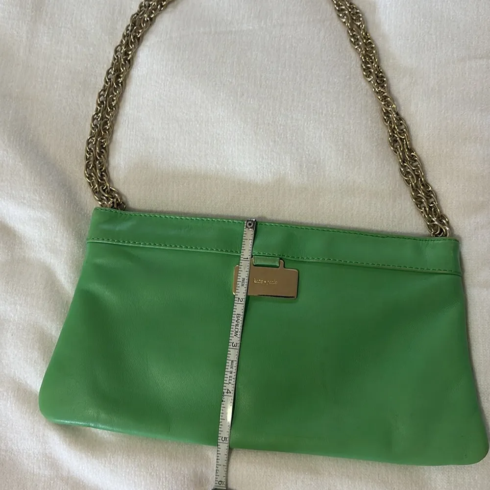 Kate Spade Mini Shoulder Bag Green Leather with Gold Chain - Image 7