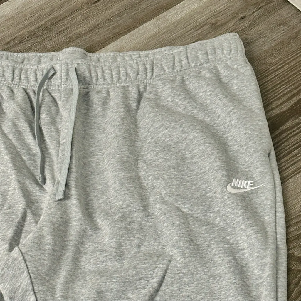 Nike Light Gray Joggers side pockets - Image 2
