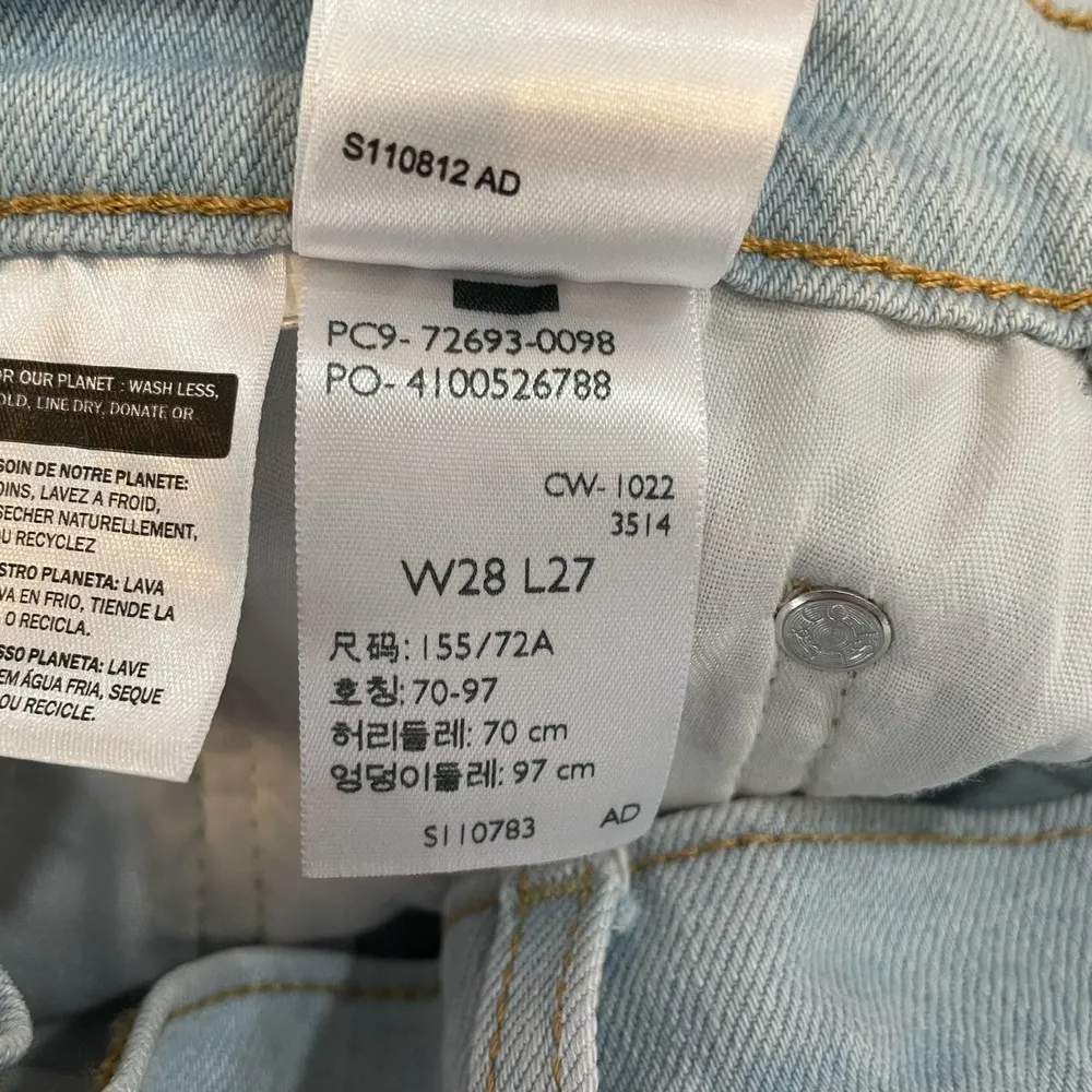 Levi's Ribcage Straight Ankle Jeans - size 28 - Image 7