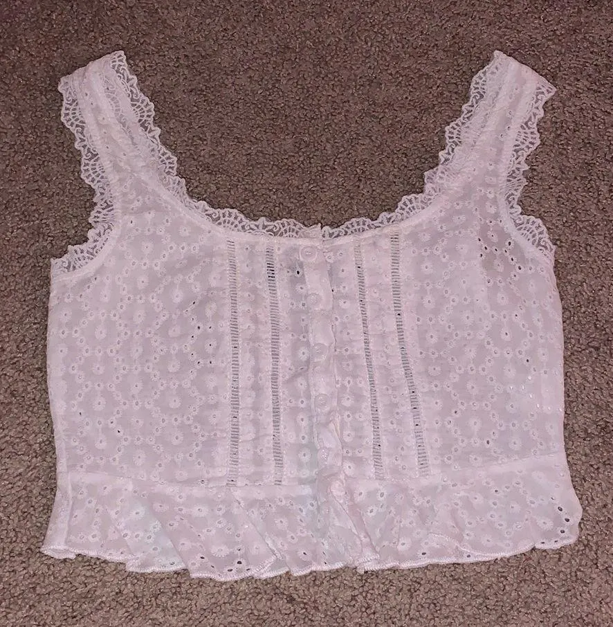 White Lacey Tank Top - Image 3