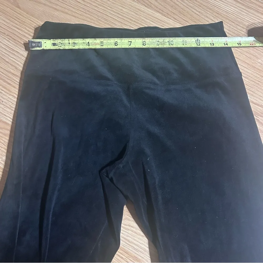 Black velvety like Women's 2 pc set medium - Image 10