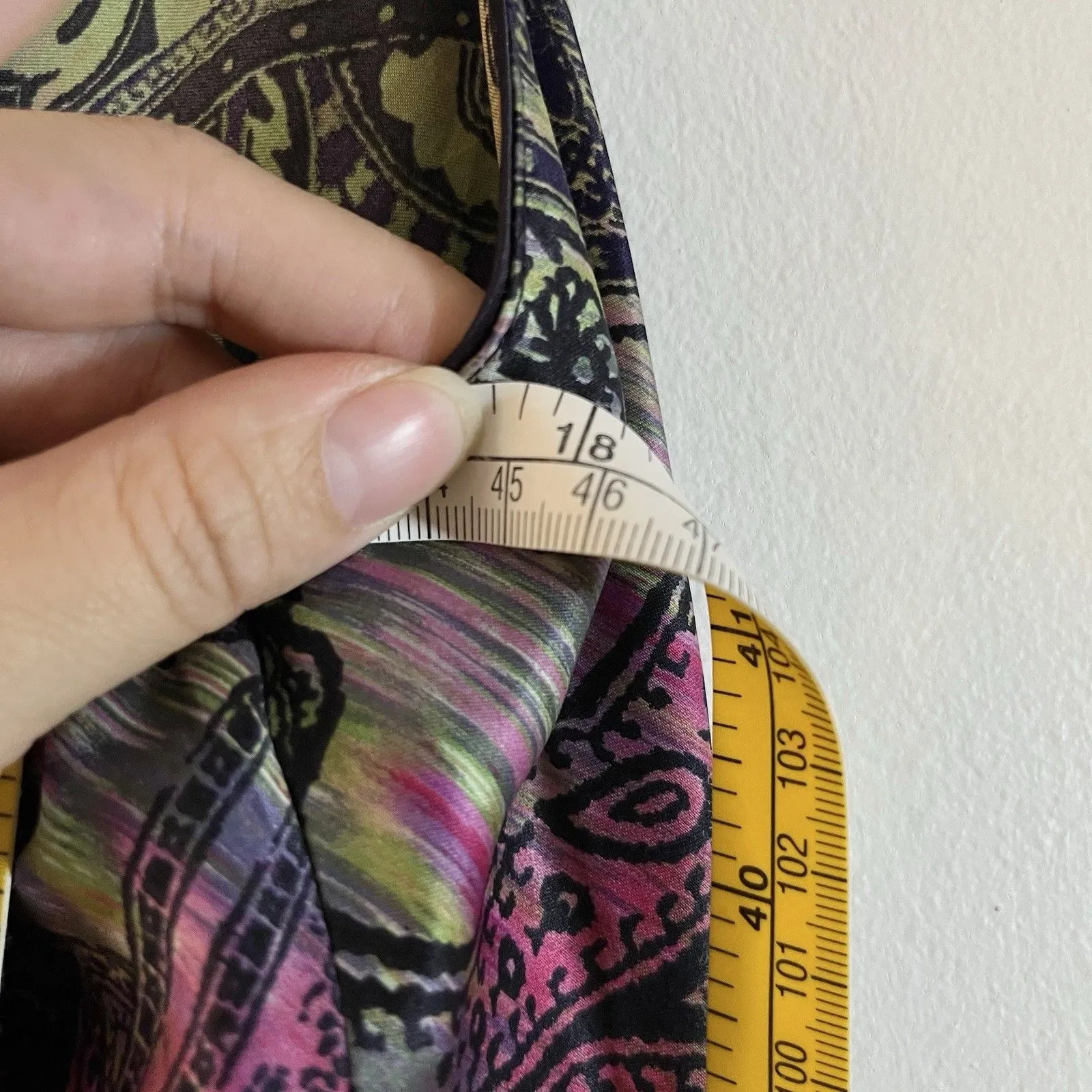 Natori Women Slip Dress Beige V-Neck Sleeveless purple paisley Print Size M - Image 6