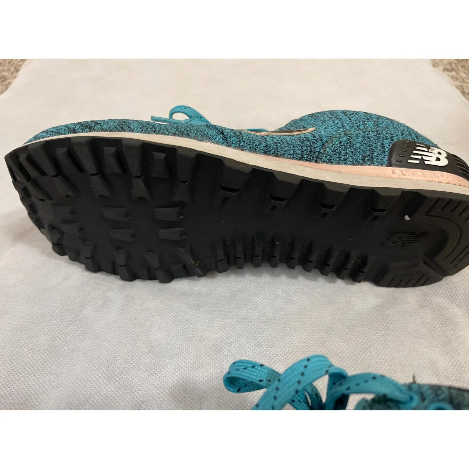 New Balance 574 Teal Knit Women's Running Shoes Sneakers size 7 - Image 7