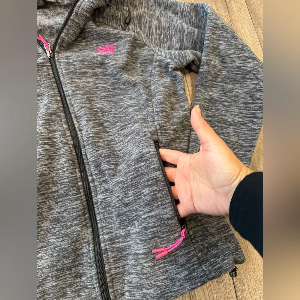 NEW BALANCE polyester full zipper jacket ✨ - Image 7