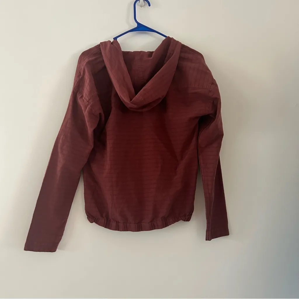 PrAna Farin Pullover Vino Burnt Red Long Sleeve Organic Cotton Hooded Size XS - Image 4