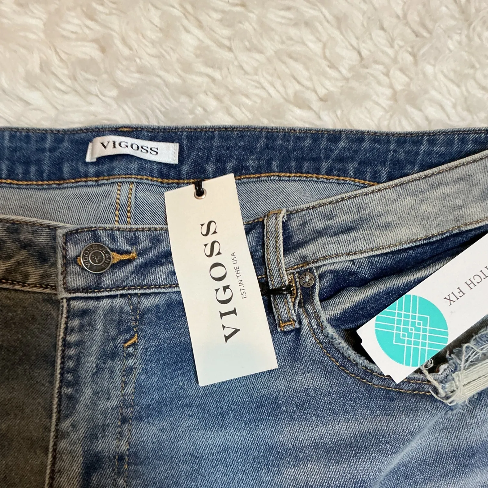 VIGOSS Women's Ace Denim Cutoff Shorts Distressed Frayed Hem Blue Size 22 - Image 2