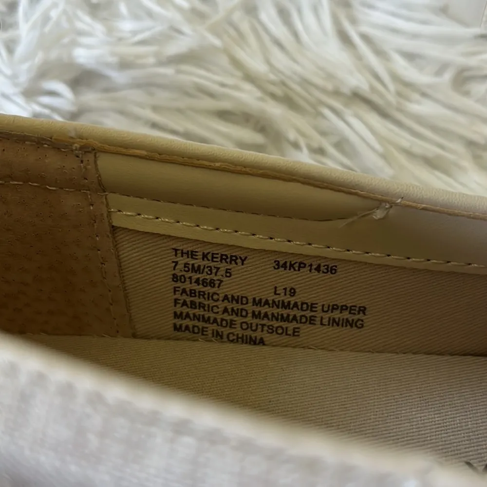 Katy Perry The Kerry Novelty Canvas Strawberry Women’s Slip-Ons size 7.5M - Image 8