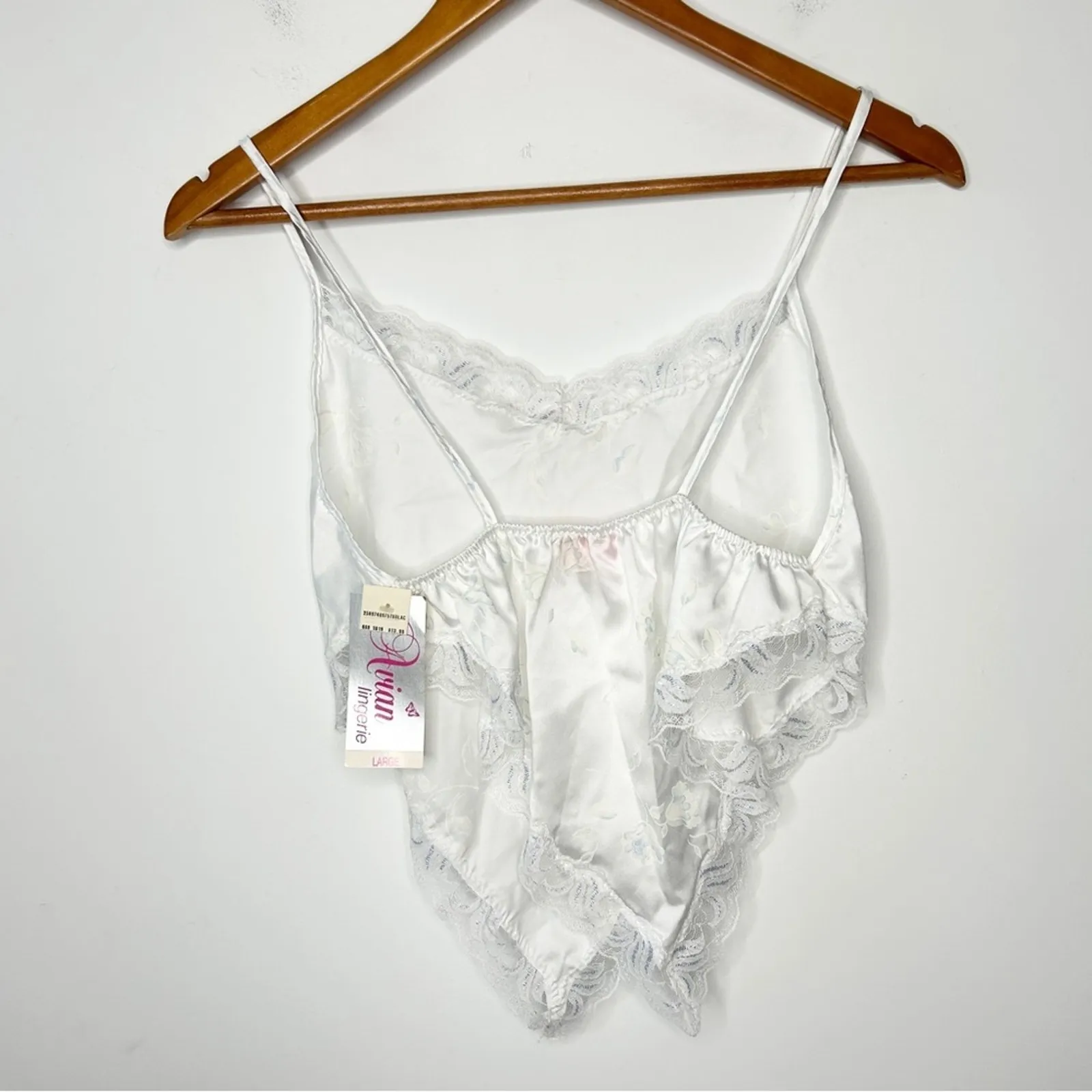 AVIAN LINGERIE Vintage Deadstock Handkerchief Cami Top Size Large Ethereal Fairy White - Image 4